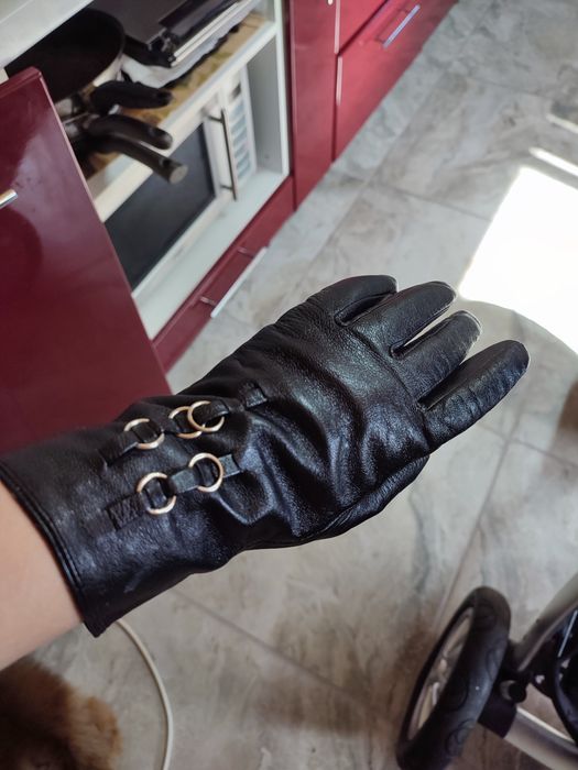 Жіночі зимні рукавички, матеріал шкіра