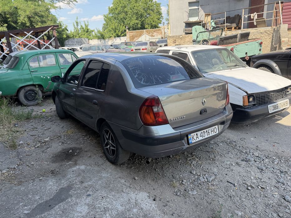 Продам Рено Клио 1.6 бензин цена на пару дней