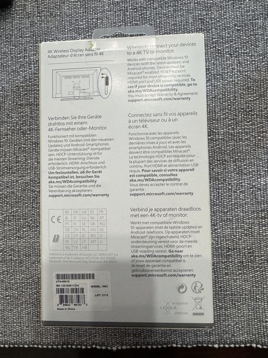 Microsoft 4K wireless display adapter