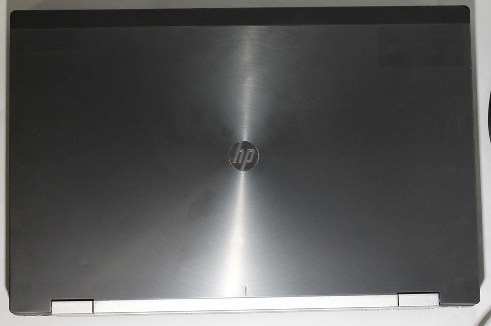 HP EliteBook 8770w AMD FirePro M4000 Core i5-2520M HD+ 8GB RAM базовий ...