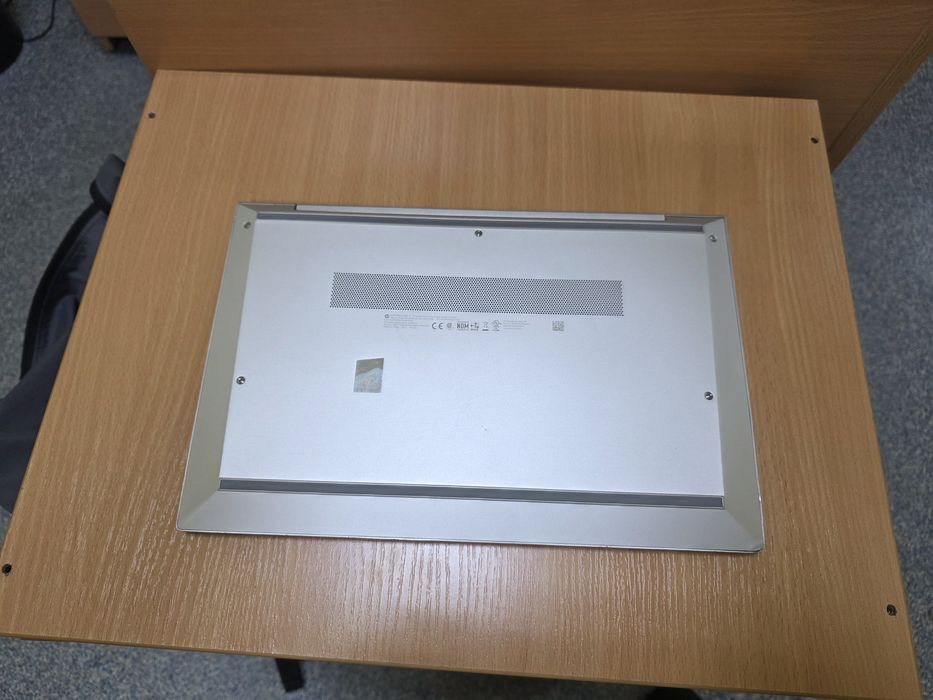 ПОТУЖНИЙ Металевий 14" HP EliteBook 845 G8 Ryzen 7 5850U 16/256GB FHD