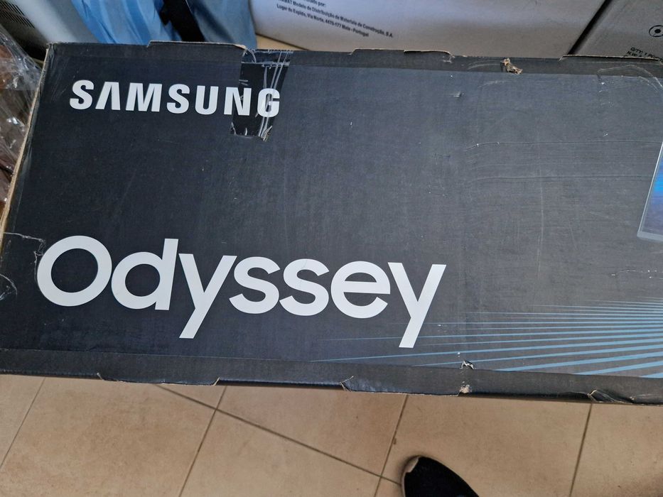 Monitor Gaming Curvo Samsung Odyssey CHG90 Partido