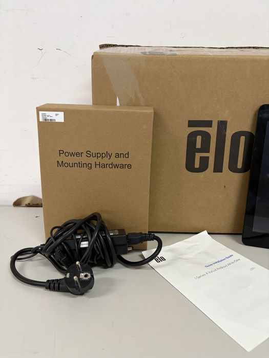 Elo I-Series 4 Value 15,6" All-in-One Android POS Touchscreen | Como Novo