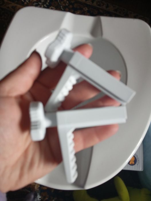 Тоалетне сидіння високе післяопераційне