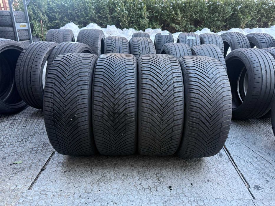 245-45 R18 96W Continental All Season Contact 4шт