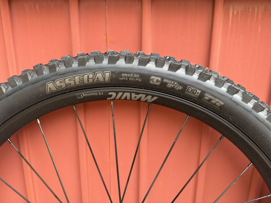Вілсет, колеса MTB 29 Mavic e Deemax
