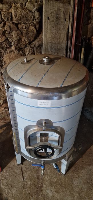 Cuba em inox 250 litros