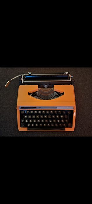 Maquina de escrever SILVER REED