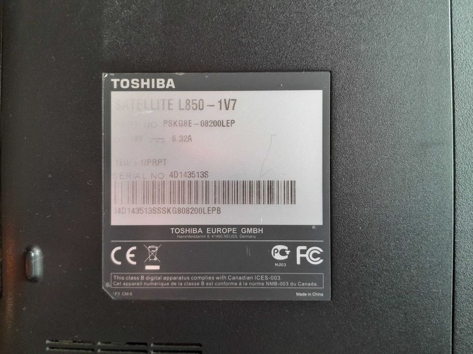 Toshiba Satellite L-850 - Ler descrição