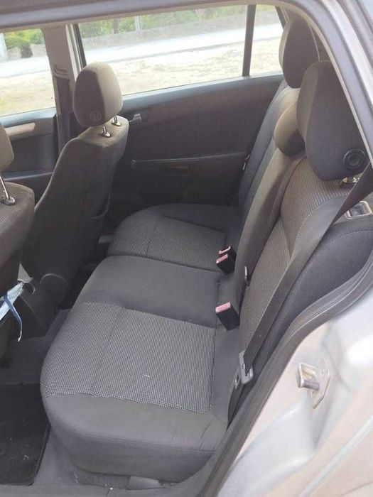 Opel Astra 1.7, diesel 2009