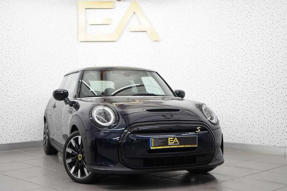 MINI 3 Portas Cooper SE Premium Classic