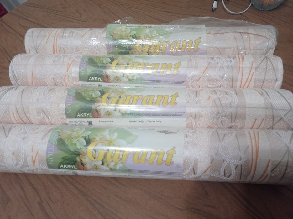 Шпалери в залишку