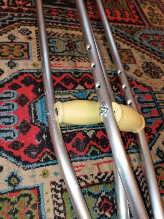 Костыли подмышечные (118 см)