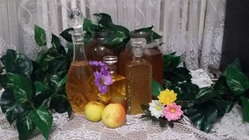 Продам натуральный яблочный уксус