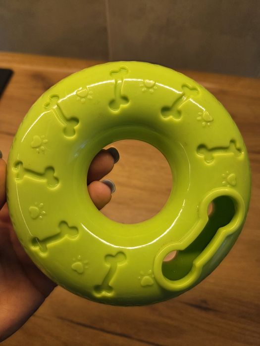 Zabawka dla psa gruby RING na smaczki
