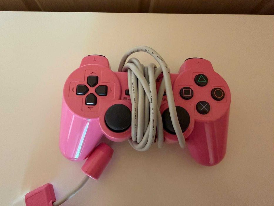 Różowa konsola PlayStation 2 (Pink Edition) w stanie idealnym!