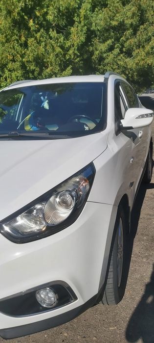 Продаю сімейне авто Hyundai ix35