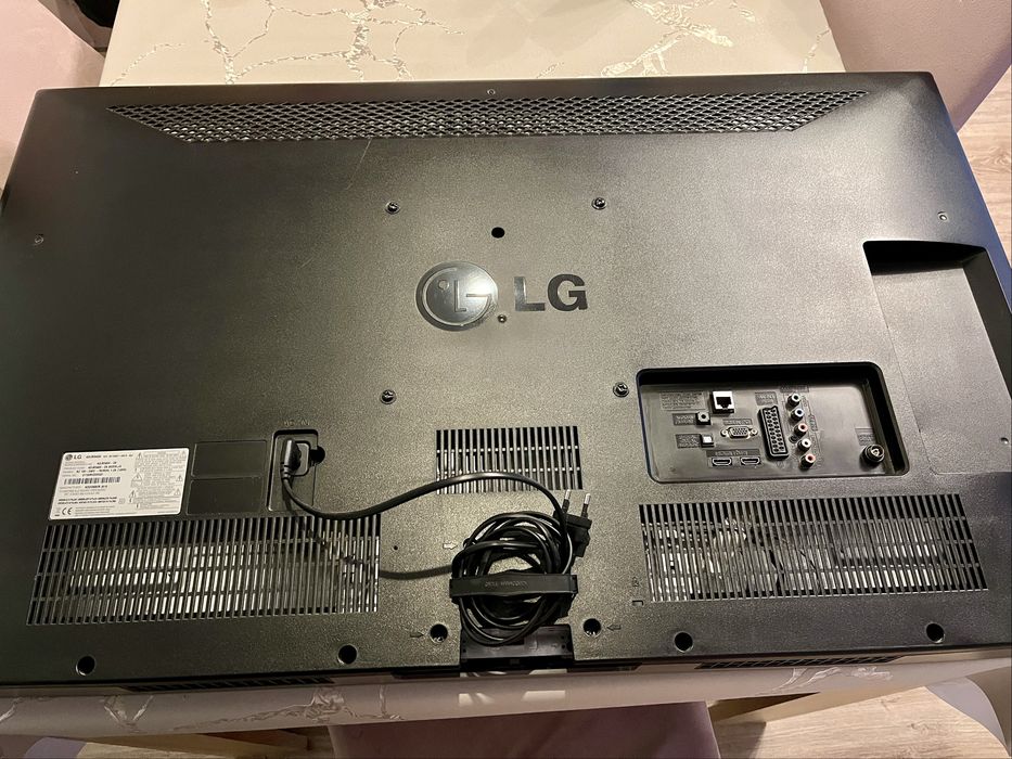 Telewizor LG 42"