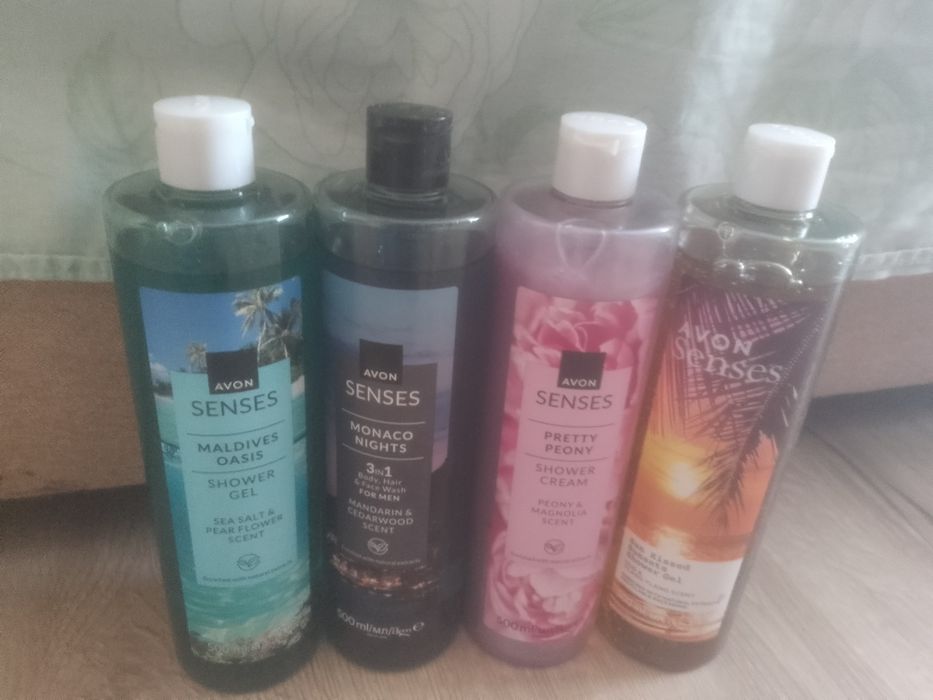 Ейвон духи і гелі