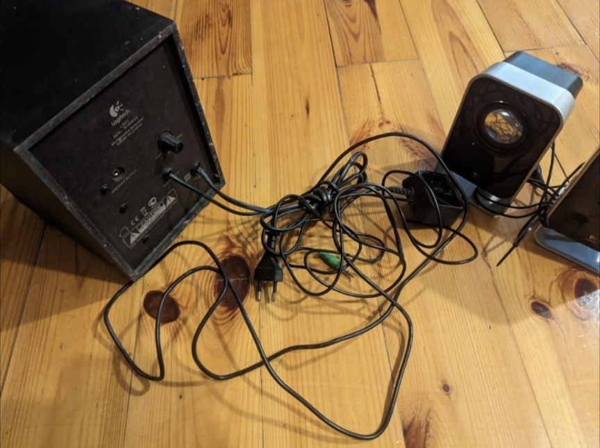 Subufer i głośniki