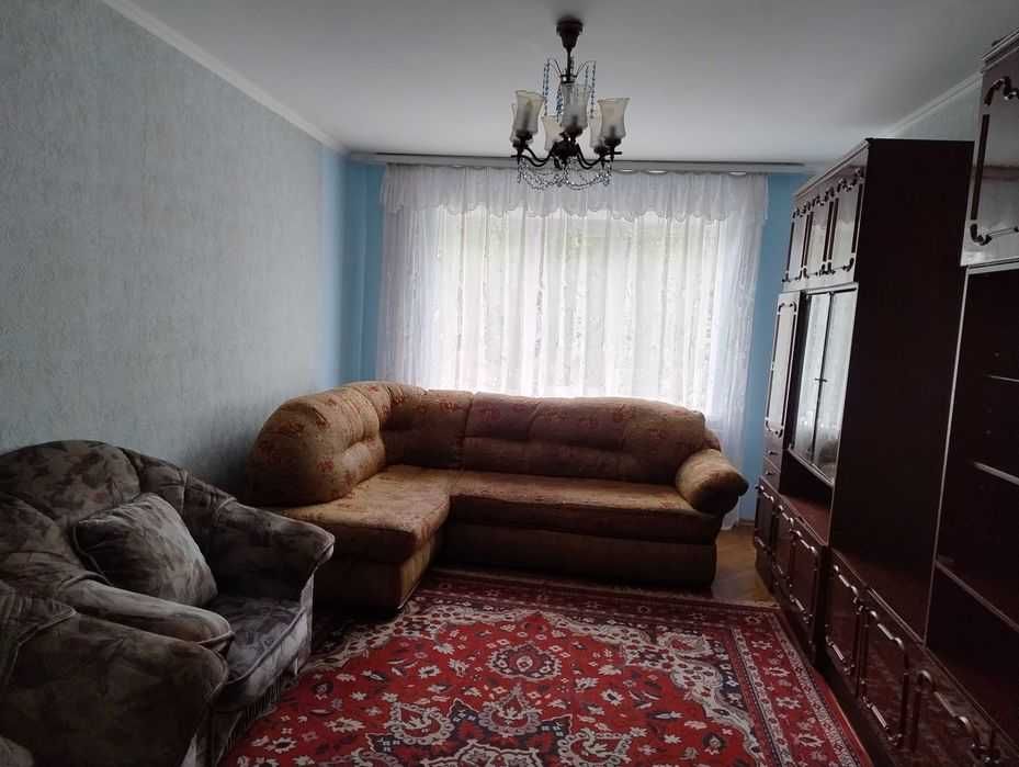 Здам кімнату для дівчини