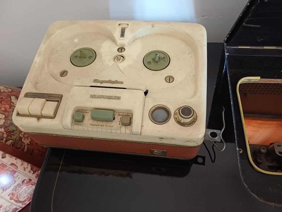 Kuba Tonmöbel Audio Cabinet: Radio, Turntable, Tape Recorder, and Reel-to-Reel Player.64284489282945122