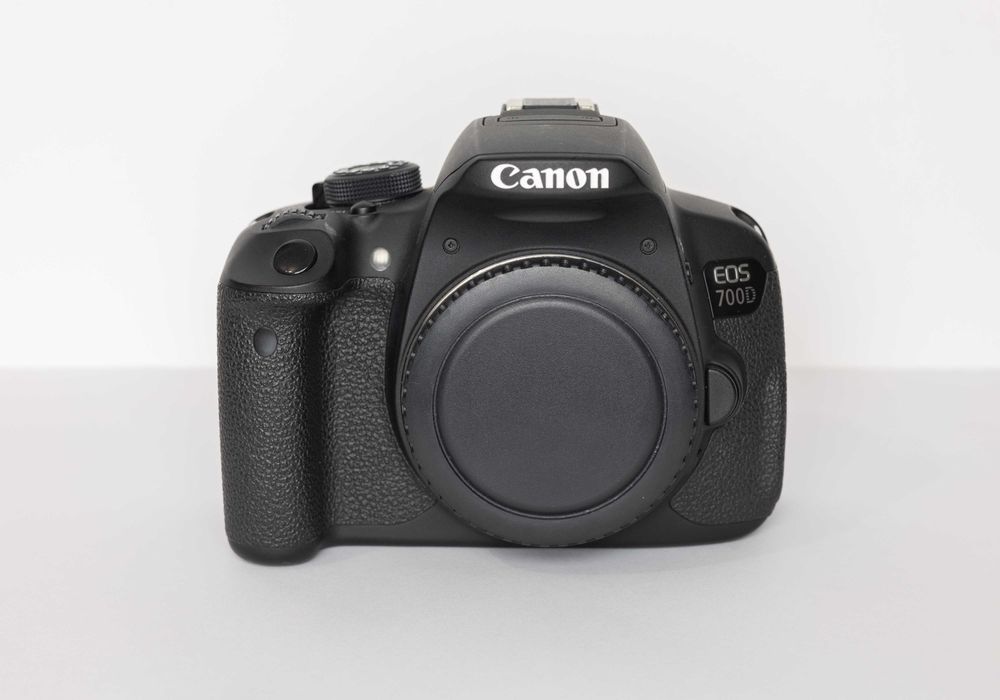 Canon EOS 700D + obiektyw 18-55mm | Duży zestaw akcesoriów