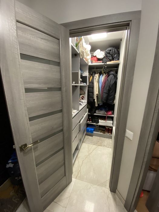 Продається 1-на квартира Злуки