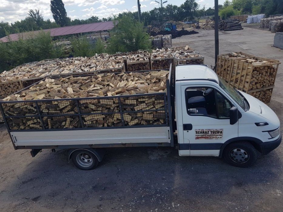 Дрова колоті дуб акація клен сосна по області Дрова березові