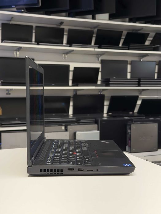 SPRZEDANY Lenovo ThinkPad P15 Gen 1 |15,6"| Intel Xeon W-10855M 32GB RAM 512GB SSD | NVIDIA QUADRO RTX5000 16GB GAMINGOWY GRAFICZNY