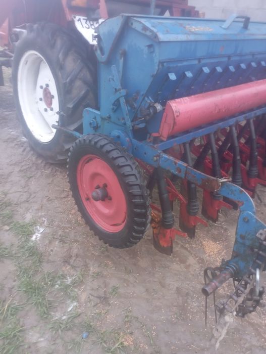 Сівалка "ісаріа"