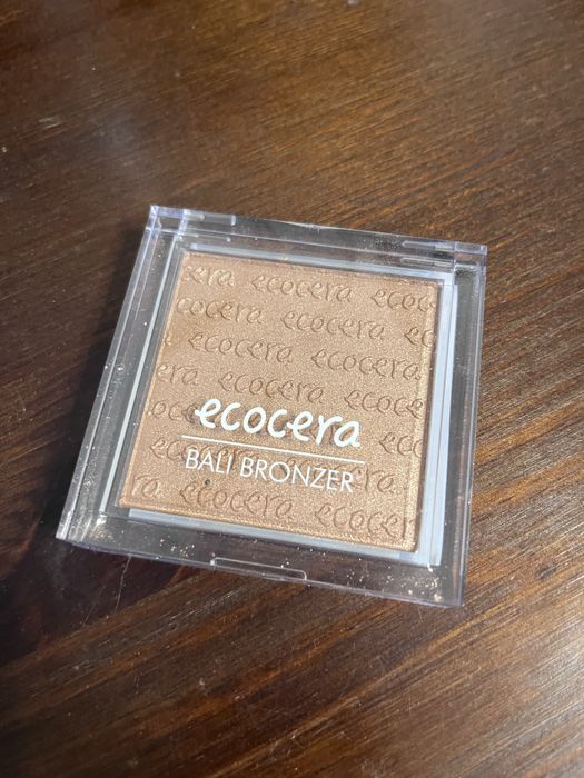 Bronzer bali ecocera