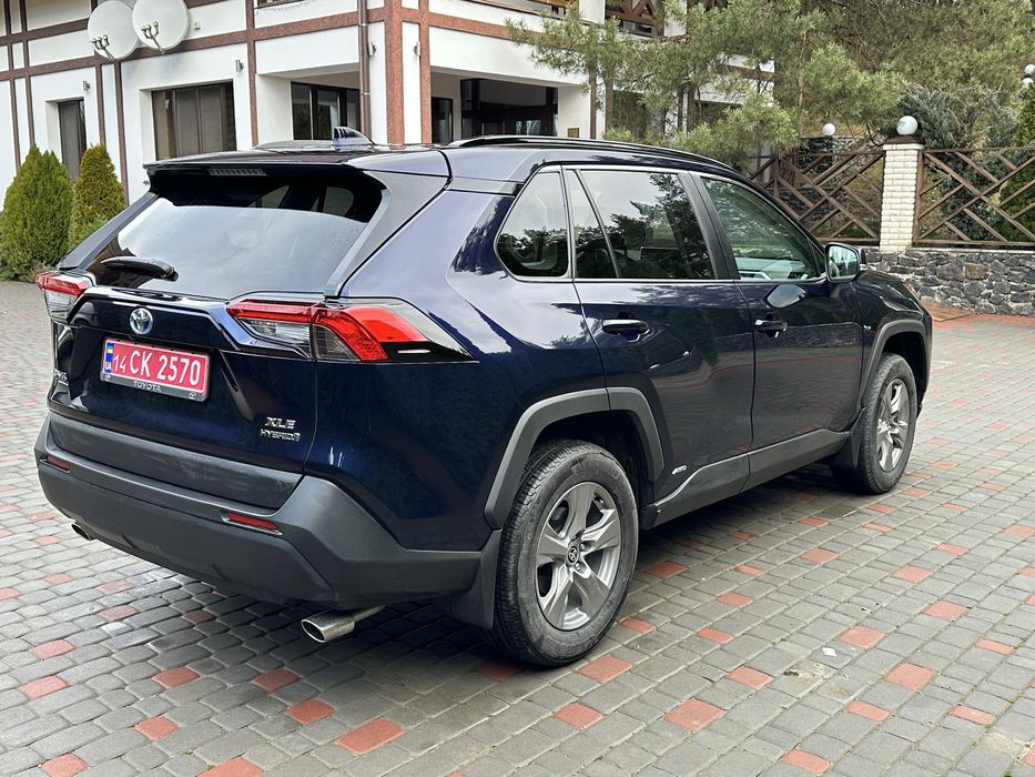 Toyota rav4 hybrid 2024