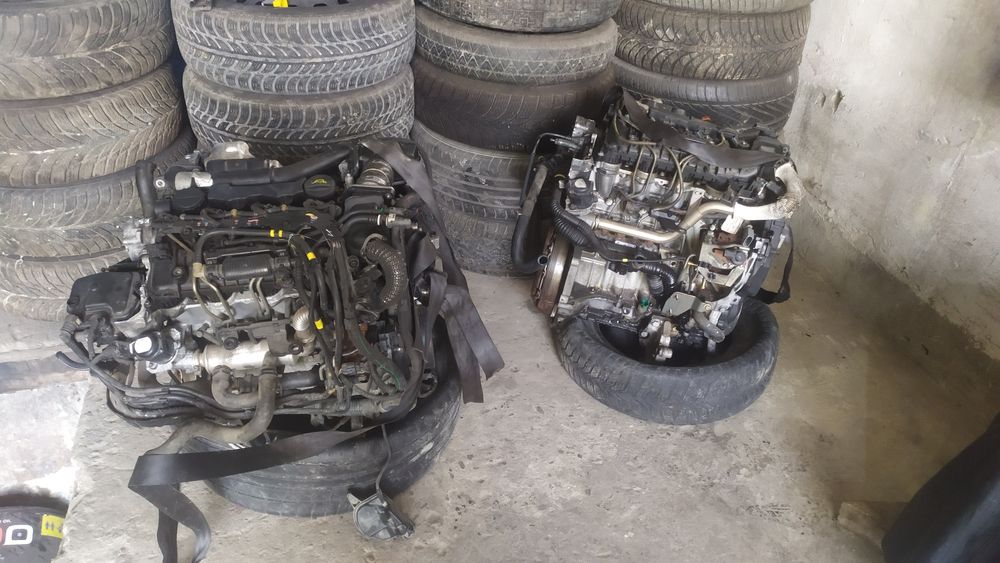 Двигун мотор двигатель 1.6 hdi тдсі D4164T Форд Вольво  пежо сітроен