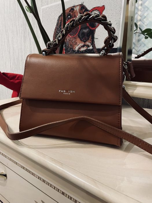 Жіноча  невелика сумочка