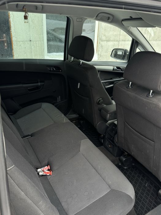 Опель Зефіра Зафіра Opel Zafira