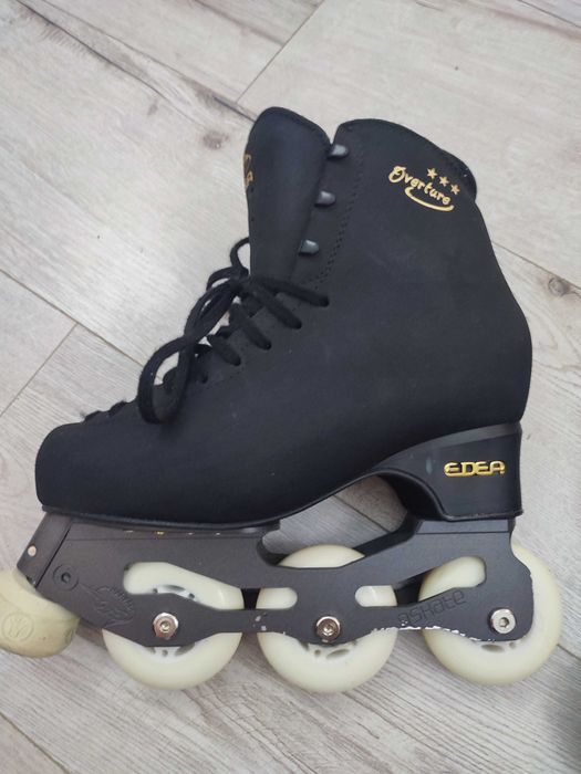 Rolki figurowe czarne 250