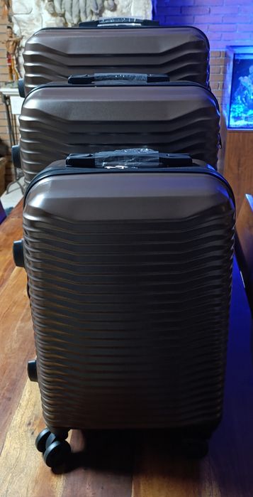 Lindo Set de 3 Malas de viagem com rodas a 360°. Novas!