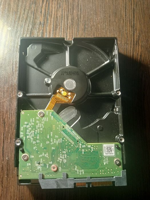 Жесткий диск sata