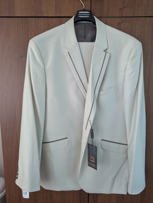 Костюм чоловічий, одяг чоловічий