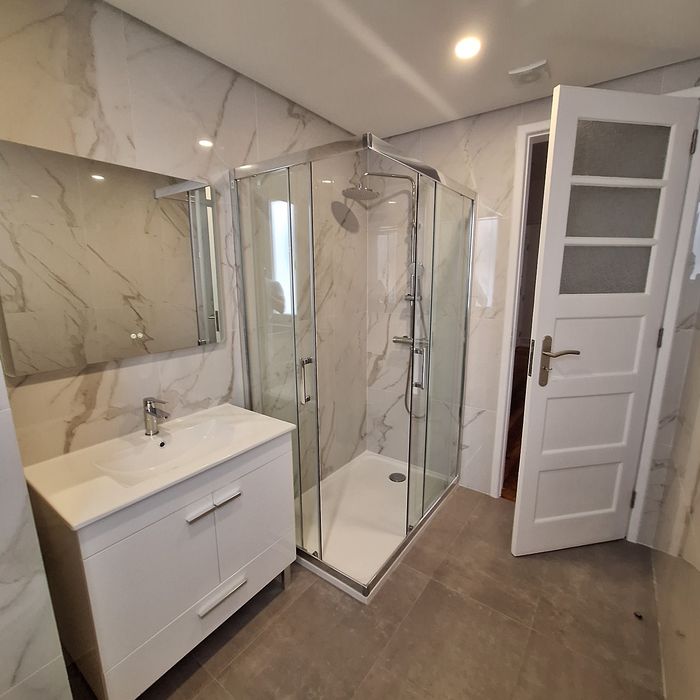 Faço  renovações de apartamentos