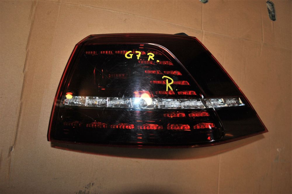 Lampa prawy tył Golf VII R-Line LED