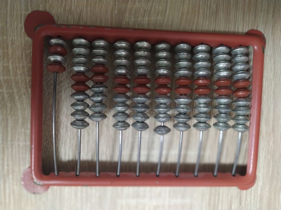 Детские маленькие счёты.