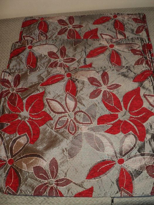 Piękne 3 poszewki na duże poduszki 50x60
