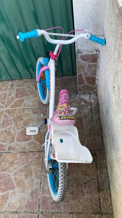 Bicicleta menina