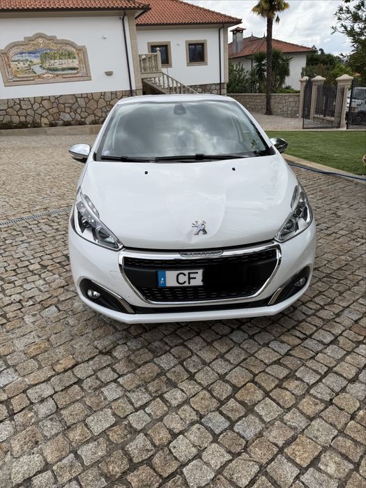 Peugeot 208 1.2 Gasolina