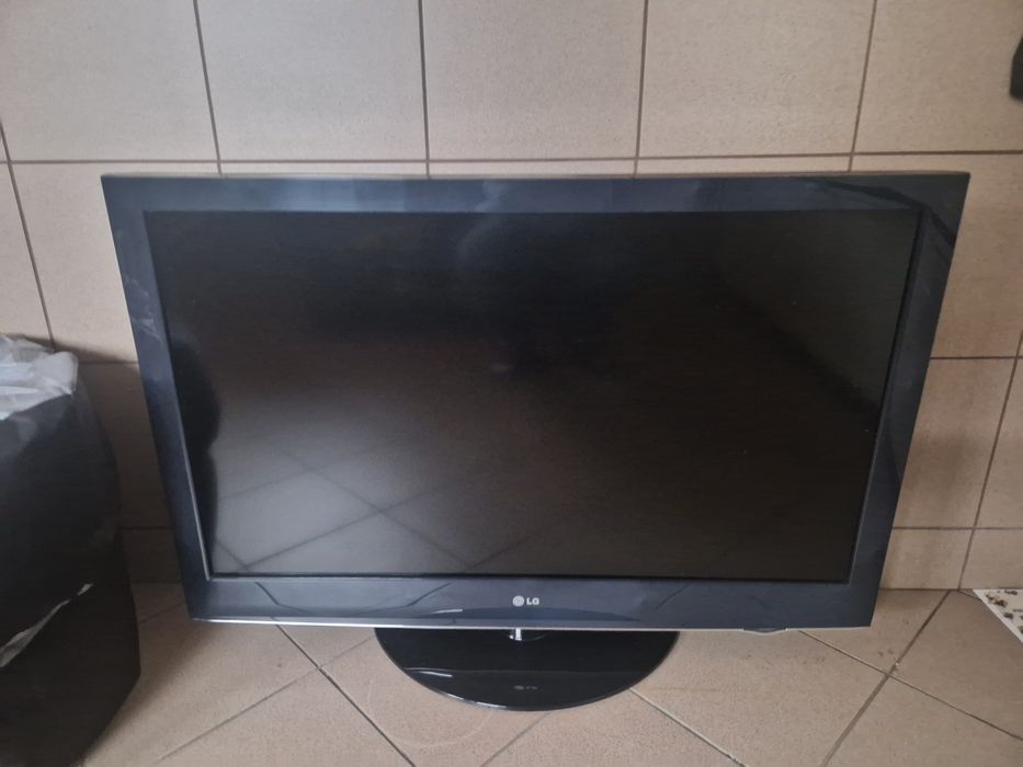 Telewizor LG 42 cale