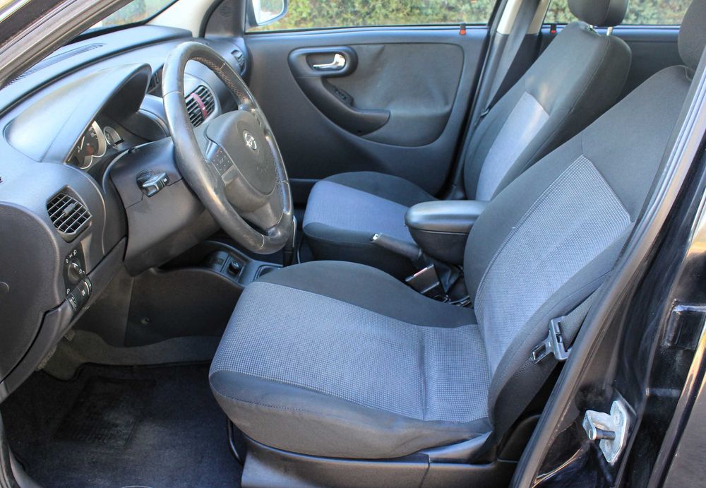 Opel corsa 1.2i Cx. Automática com 100000km de 2004
