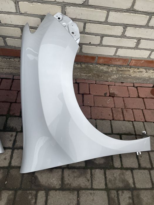 Крило Renault Logan 2