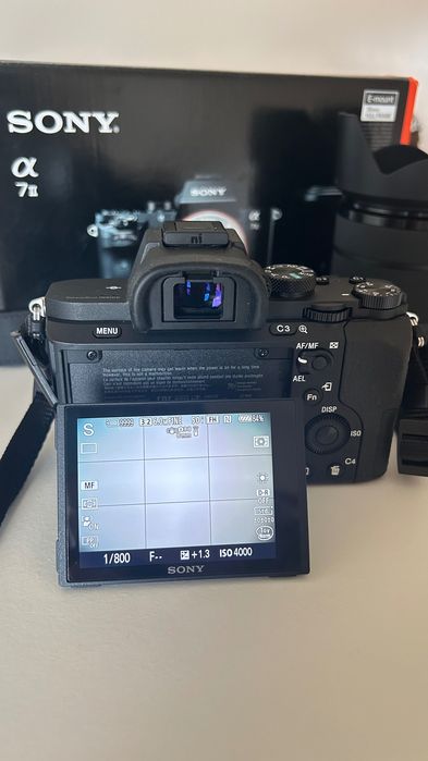 Sony A7 II + objetiva FE 28-70 OSS + cartão memória 128GB